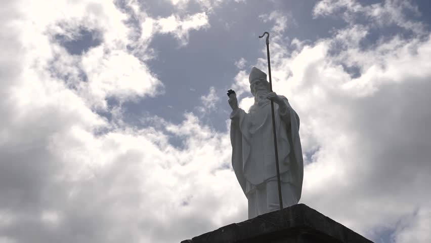 St.Patrick white running clouds