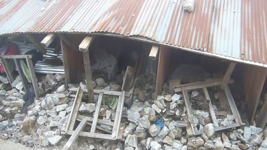 Nepal earthquake destroyed building