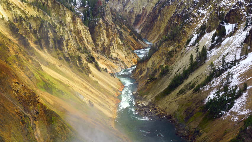 Lower Falls, Yellowstone River, Grand Canyon of the Yellowstone, Yellowstone National Park, Unesco World Heritage, Wyoming, Usa, North America, America