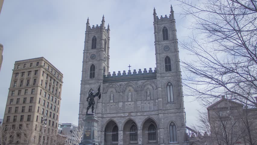Montreal Notre-Dame Basilica under the snow