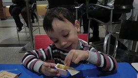 little boy has potatoes. 4K Videos