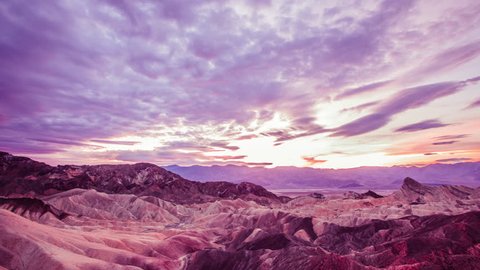 Time Lapse - Beautiful Cloudscape over Zebraski Point in Death Valley - 4K