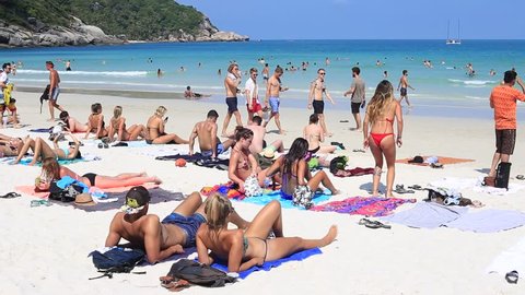 KOH PHANGAN, THAILAND - MARCH 02, 2018 : Haad Rin beach before the full moon party. Unidentified people arrived on the island of Koh Phangan, to participate in the Full Moon party 