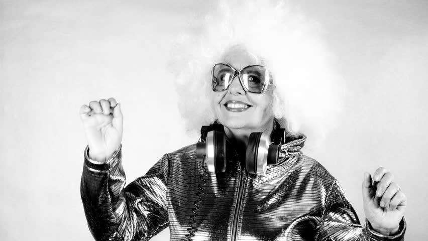 Video Stok amazing grandma disco dancer older lady (100% Tanpa Royalti) 100...