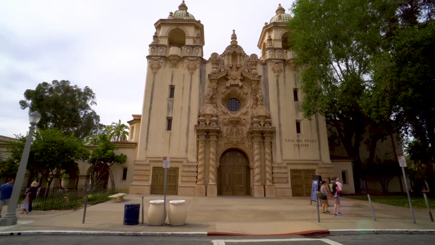 Dolly to the left focussed on Casa del Prado Theater in San Diego’s Balboa Park.