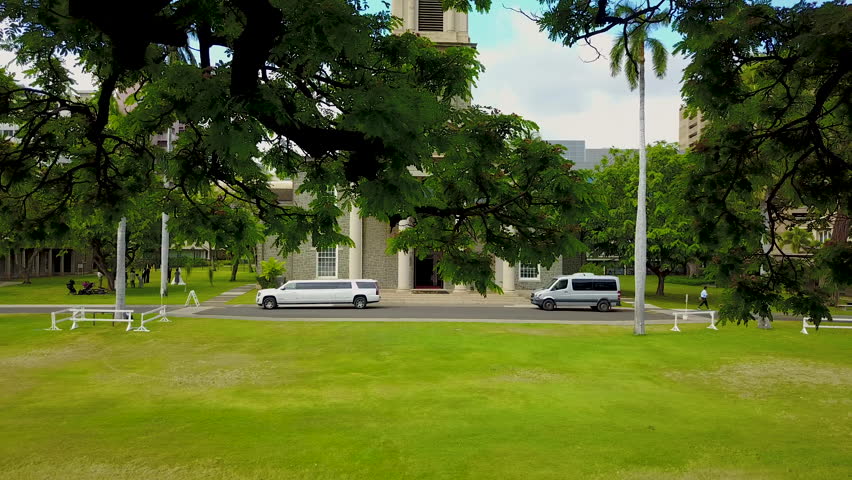 Hawaii Honolulu church - 4k drone 