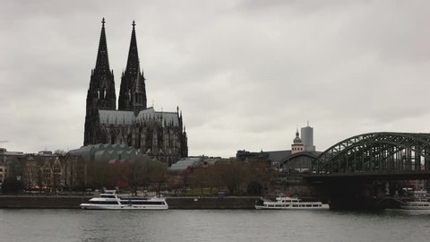 The Cathedral (Dom) and River Rhine, Cologne (Koln), North Rhine Westphalia, (Nordrhein-Westfalen), Germany, Europe Sunset time lapse