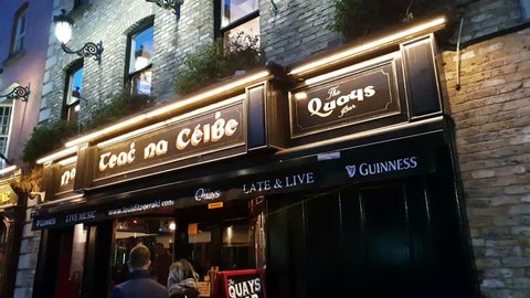 Temple Bar district Dublin by night - a popular hotspot - DUBLIN / IRELAND - MARCH 21, 2018