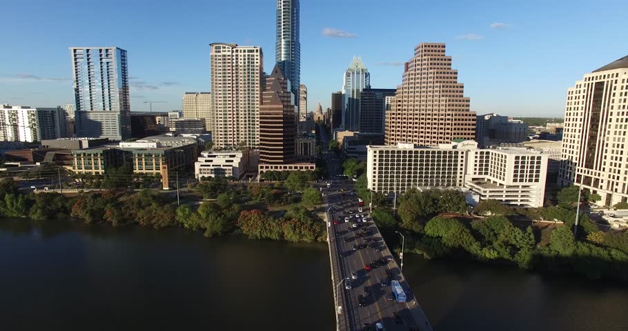 Austin Texas approaching the State Capital