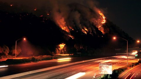 Time Lapse of the wild fires in Griffith Park in Hollywood.