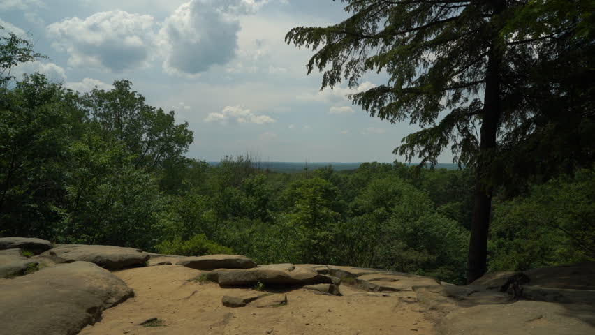 Ledges at Cuyahoga Valley, top of overlook area
