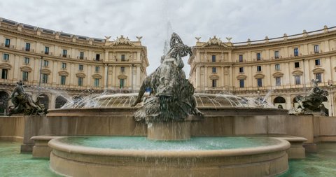 Naiadi Fountains at Reppublica square in Rome, Italy 4K Hyperlapse