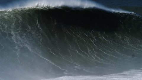 Big wave breaking 5