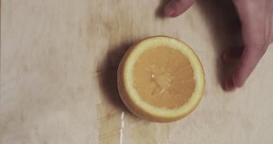 Cut out the core in an orange with a special tool