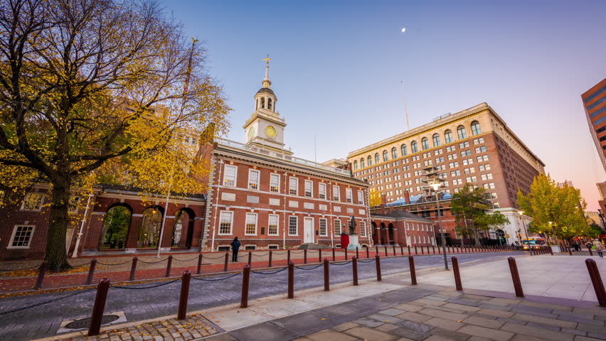 Philadelphia, Pennsylvania, USA at historic Independence Hall during autumn season. Royalty-Free Stock Footage #1010618366