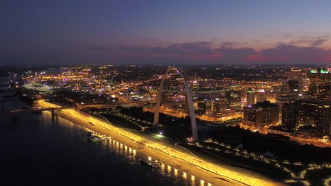 Aerial Missouri St Louis July 2017 Sunset 4K

Aerial video of St Louis in Missouri during a beautiful sunset.