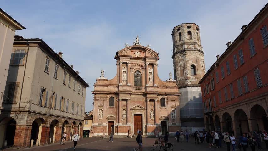 video of San Prospero square in Reggio Emilia, Italy