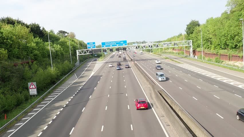 M25 Motorway, Junction 17, Chorleywood, Hertfordshire, UK Royalty-Free Stock Footage #1011001028
