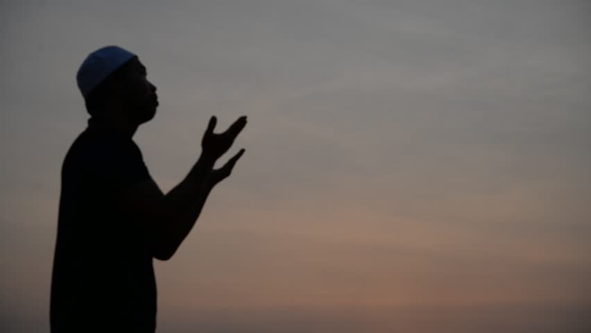 Young asian muslim man praying on sunset,Ramadan festival concept,Thailand people,Blessings from the Allah, | Shutterstock HD Video #1011049070