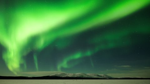 Time lapse of Aurora Borealis (Northern Lights) over Pallastunturi fells in Pallas-Yllästunturi National Park, Lapland, Finland 库存视频