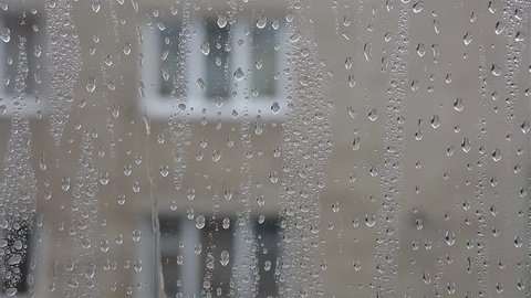 Rain Drops On Window Glass の動画素材 ロイヤリティフリー Shutterstock