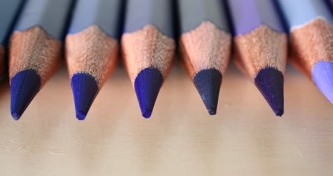 Dolly shot and close up colored pencils స్టాక్ వీడియో