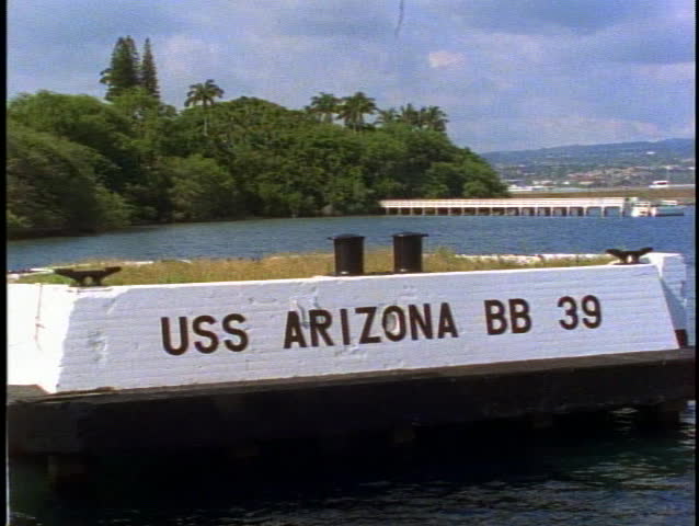 HAWAII, 1999, The USS Arizona Memorial at Pearl Harbor, close up "USS Arizona"