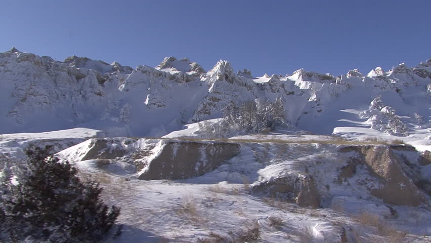 Badlands in Winter Driving Sightseeing in South Dakota