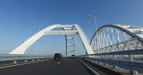 Cars go on Crimean bridge
