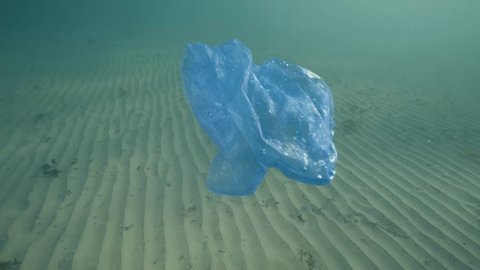 Plastic in the Ocean and Sea - Shopping bag స్టాక్ వీడియో