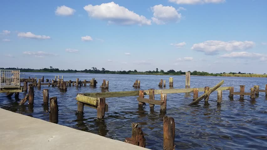 Madisonville Louisiana Docks Motion Timelapse