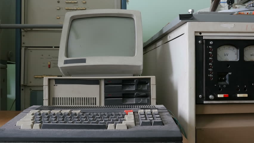 The retro pc computing machine
