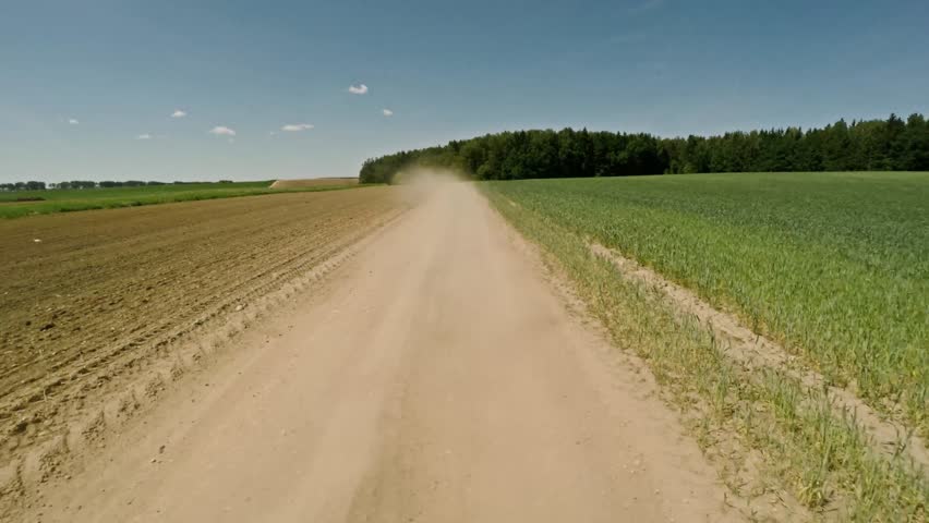 Пыльна дорога в рб обнова!. Камаз едет. Какая пыль дорожную. Пыль дороги. Какая пыль дорожную.