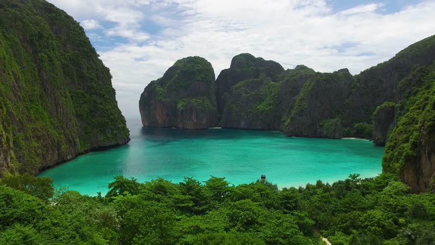 Aerial view of iconic tropical Maya Bay,Phi Phi islands, Thailand Royalty-Free Stock Footage #1012048640