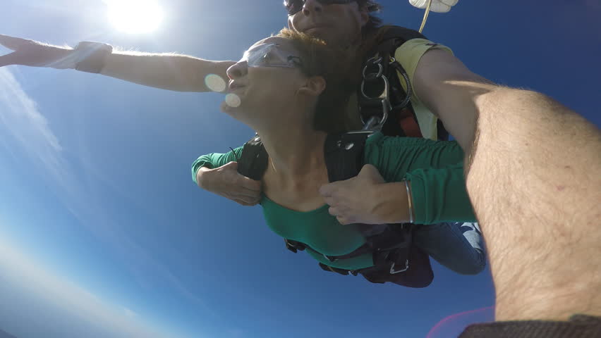 Skydiving tandem selfie 4K