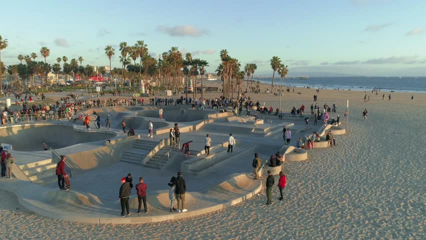 Venice Beach Skate Park. Los Angeles. California. 4K. May 2018