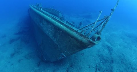 shipwreck underwater ship wreck for scuba divers to see metal on ocean floor