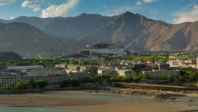 4K Timelapse Movie Day to Night Scene with Traffice Light of Potala Palace, Tibet, China