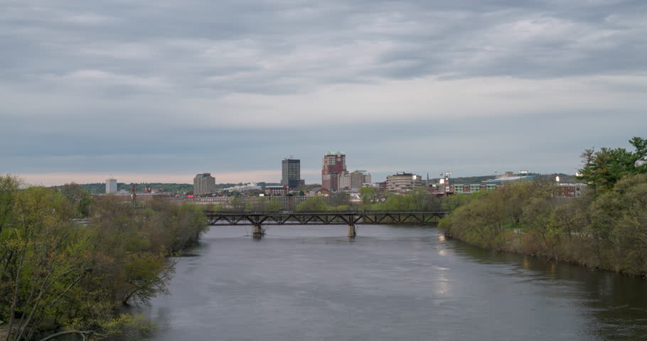 Day To Night In Manchester, New Hampshire