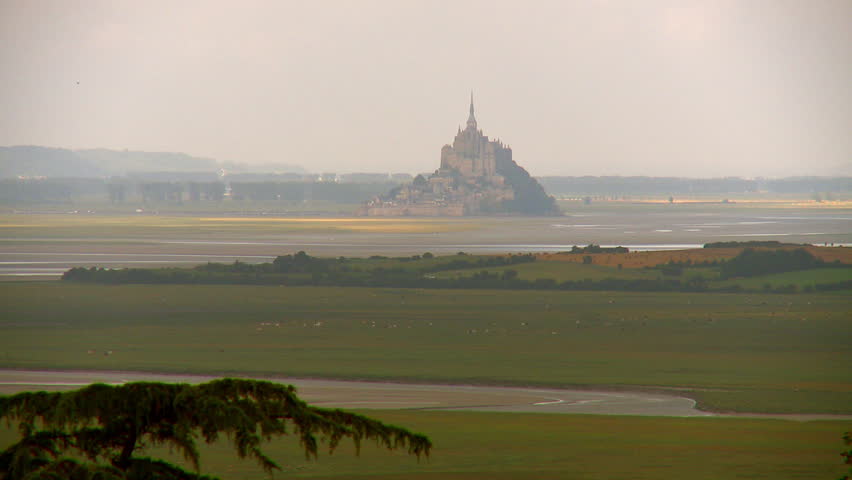 Time Lapse Le Mont Saint-Michel Sunlight and Shadow