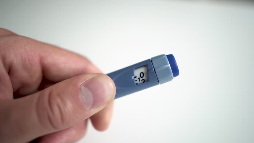 Dosing insulin with insulin pen