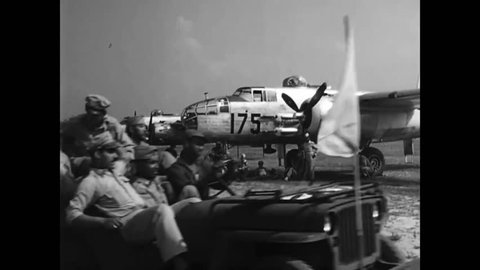 CIRCA 1945 - Tuskegee airmen learn about formation flying (narrated by Ronald Reagan).