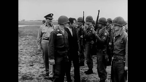 CIRCA 1962 - After inspecting new men in his old platoon, Audie Murphy is taught about a Corporal missile.