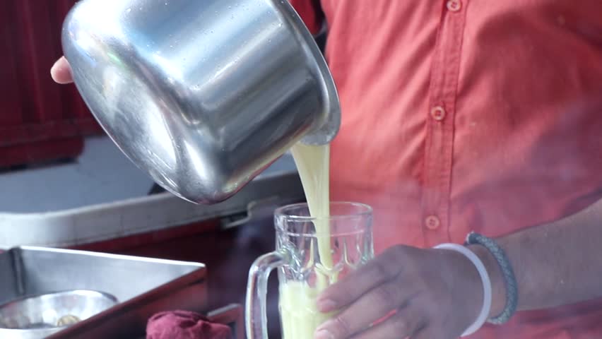 sugar cane juice seller in Mumbai Royalty-Free Stock Footage #1014141206
