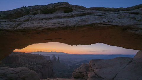 Mesa Arch sunrise timelapse