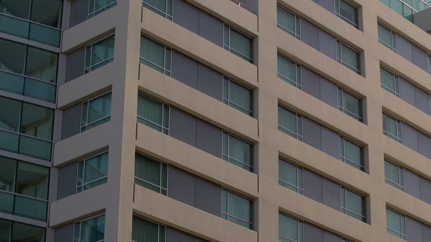 MODERN HOTEL ESTABLISHING SHOT  4K, 10 bit 400 Mbps