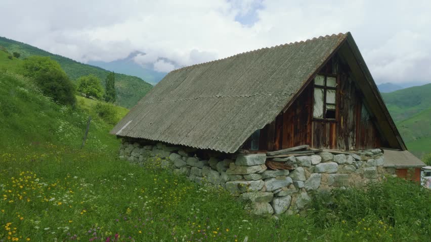 Panoramic view of moutains and ancient ruined house there