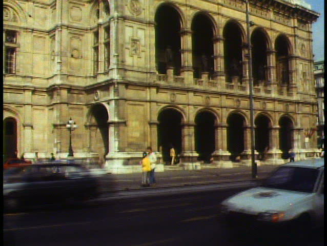 VIENNA, AUSTRIA, 1988, Austria State Opera House, wide shot, traffic, tilt up