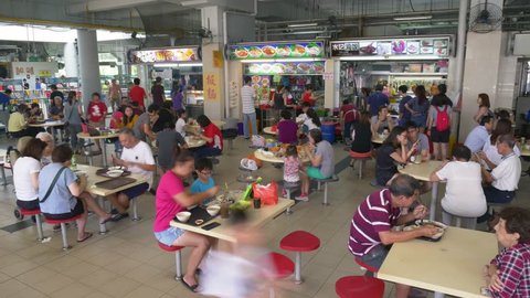 Lorong Ah Soo/Singapore - 19th Aug 2018: Time Lapse Of Busy Crowds At A Hawker Food Centre In Singapore