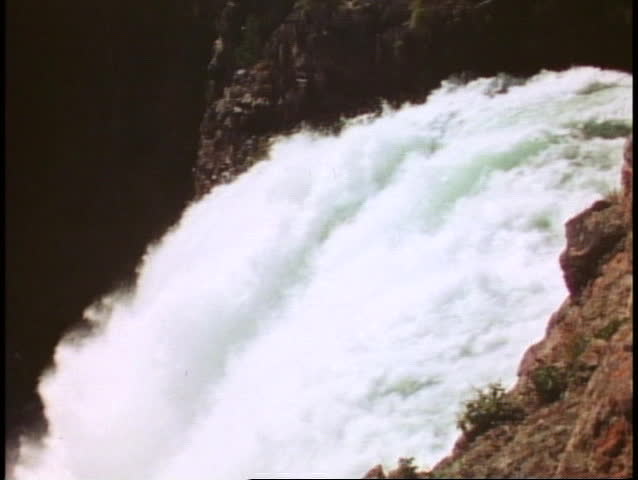 YELLOWSTONE NATIONAL PARK, WYOMING, 1978, Upper Falls, waterfall, close up edge